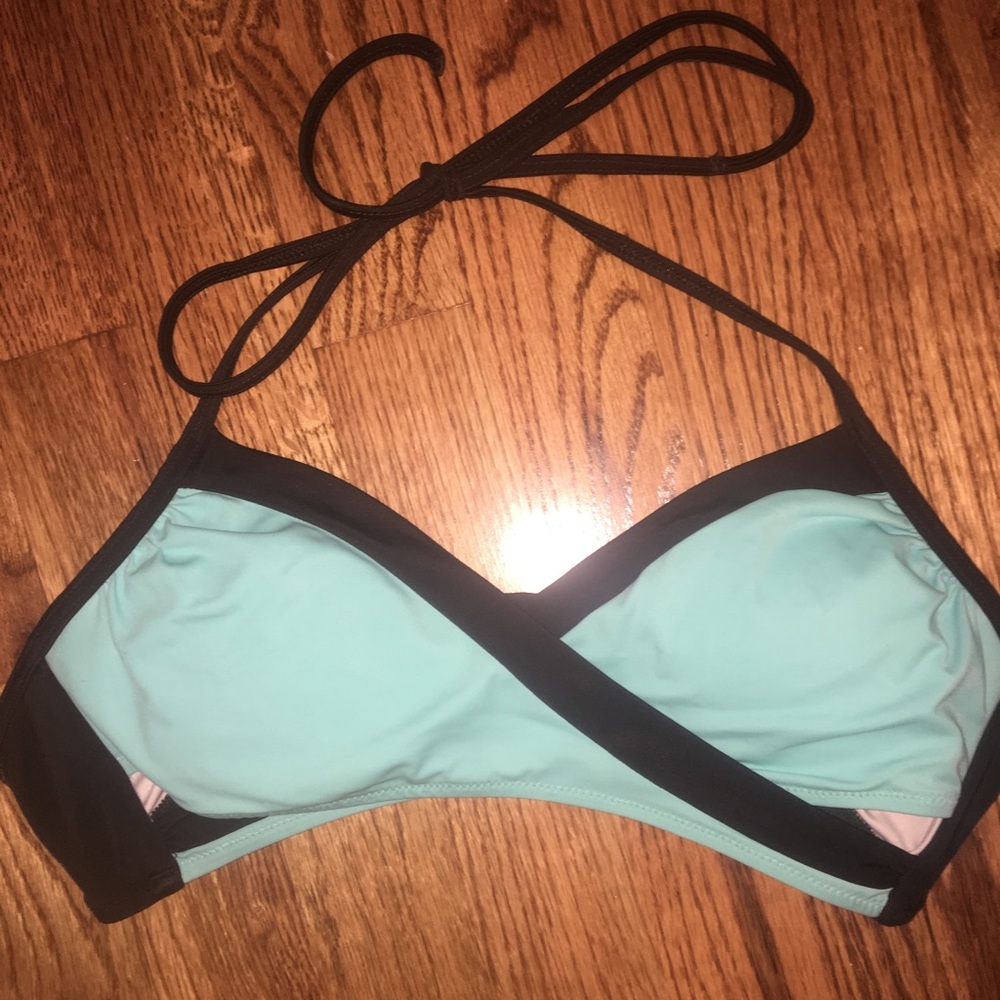 Pink cross bikini top